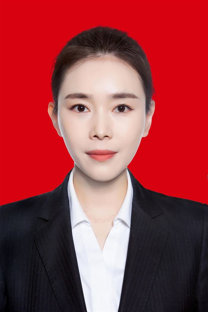 张琰